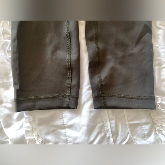 Lululemon Wunder Train High-Rise Crop 23" - Picture 4 of 7